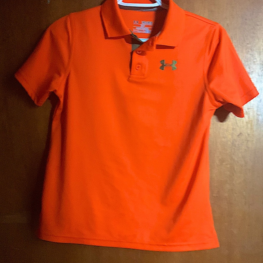 UnderArmour polo short sleeve boy shirt
